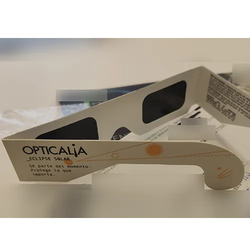gafas de eclipse solar Opticalia (foto 2)