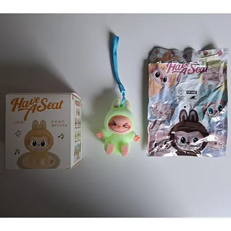 juguete suave Pop Mart (COUNTERFEIT)