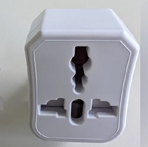 adaptador EAZY CASE Universal Travel Adapter World White