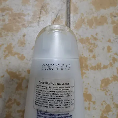 champú Dove NUTRITIVE SOLUTIONS Daily Moisture (foto 3)