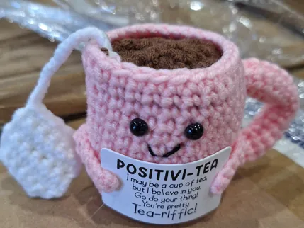 juguete blando InteDesign Knitted Tea Mug Plush