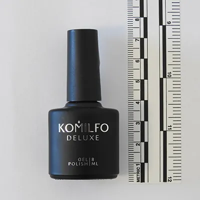 esmalte de reparación de uñas Komilfo Deluxe