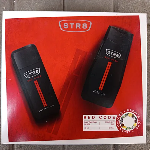 conjunto de cosméticos STR8 RED CODE (foto 3)