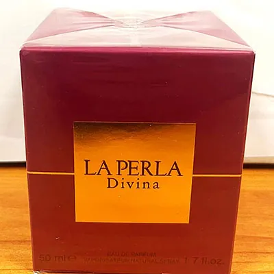perfume La perla Divina