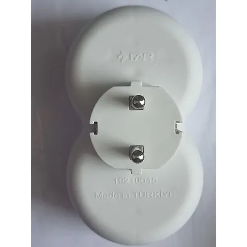 adaptador de doble enchufe Far (foto 3)