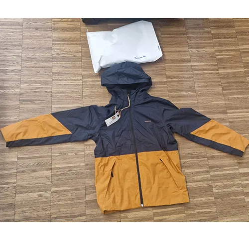 chaqueta de lluvia Quechua Jacket MH500 TW
