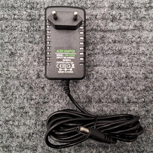 adaptador AC/DC ADAPTOR