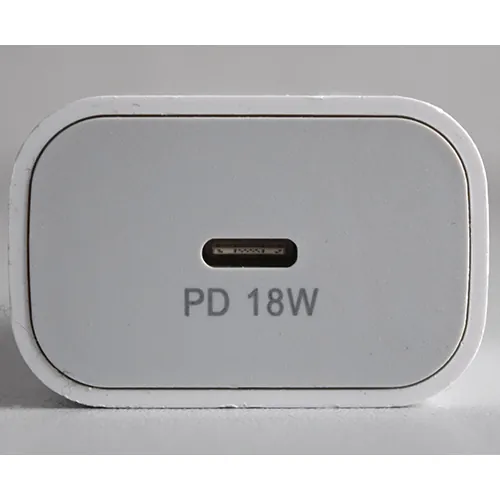 cargador USB (foto 2)
