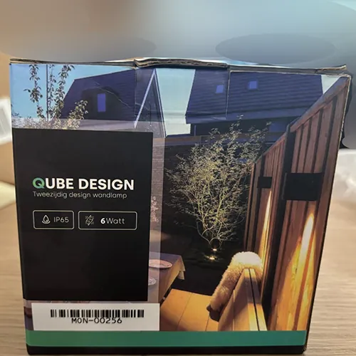 lámpara de pared Qube Design (foto 2)
