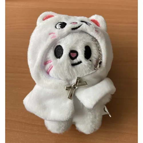 llavero con juguete suave porte clé en peluche Stray Kids Skzoo (foto 3)