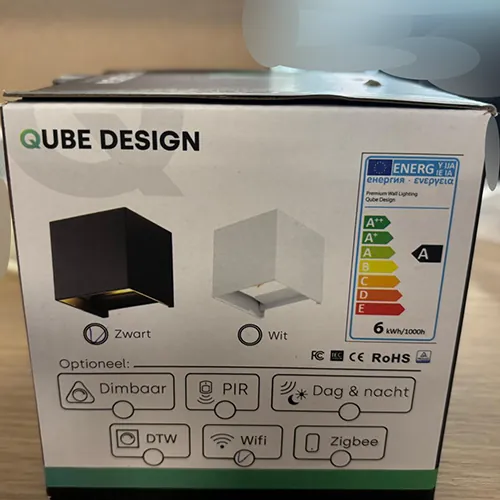 lámpara de pared Qube Design (foto 3)