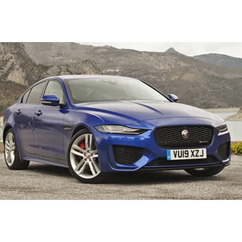 Jaguar F-PACE (foto 2)